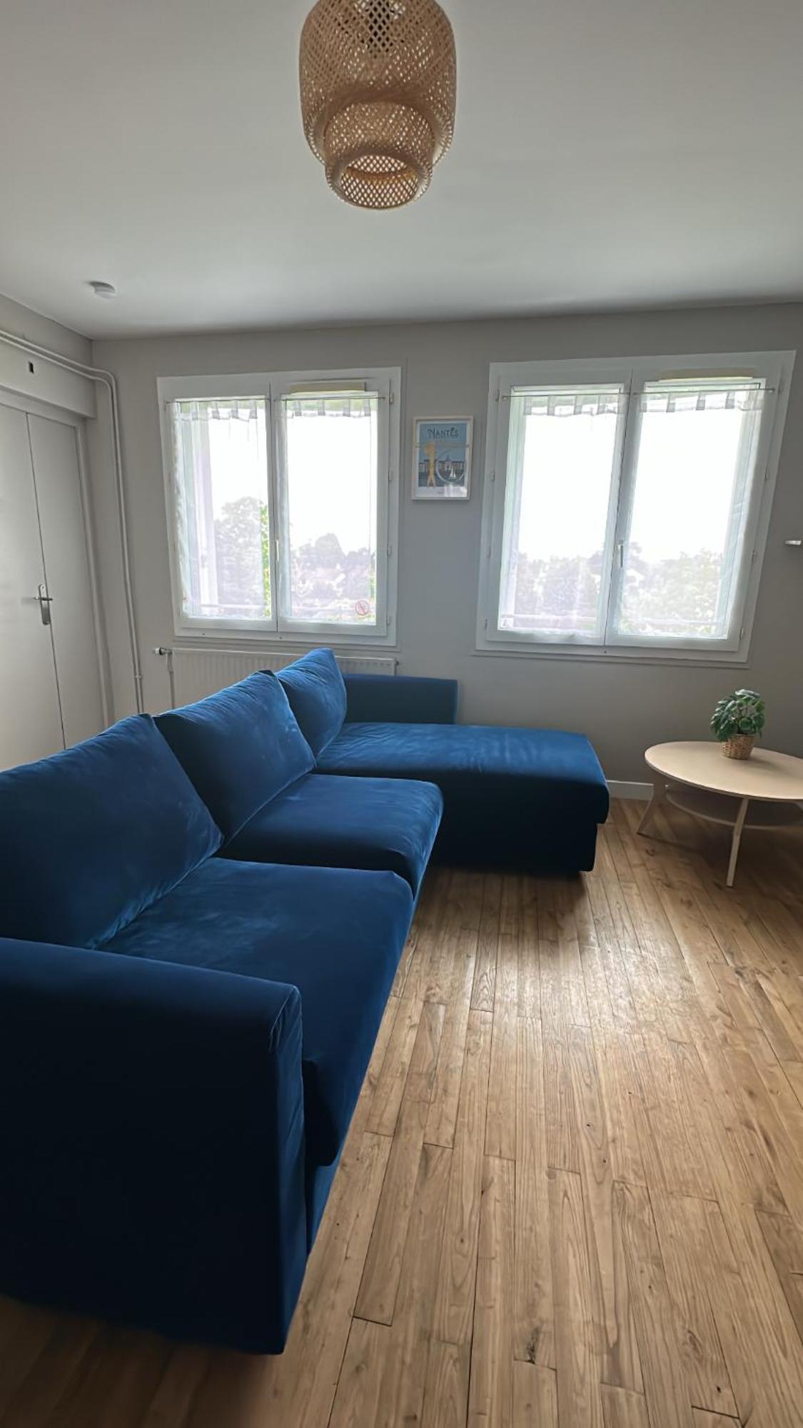 T2 Bien Place Avec Parking Apartment