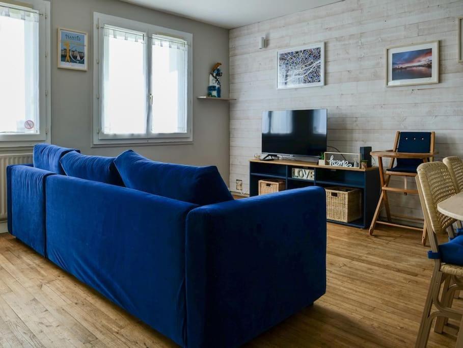 T2 Bien Place Avec Parking Apartment